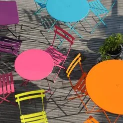 Fermob Bistro Metal Chair, Willow Green -Fredericia Sales 48Fermob iso