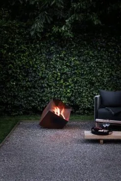 Eva Solo FireCube Outdoor Fireplace -Fredericia Sales 571144 Eva Solo FireCube 3