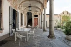 Emu Round Lounge Chair, Matt White -Fredericia Sales EMU Catalogo2020 Pag216 Round