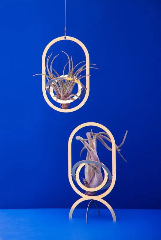 Fundamental Berlin Air Trophy Plant Holder, Brass 6 Fundamental Berlin Air Trophy Plant Holder, Brass - Image 4