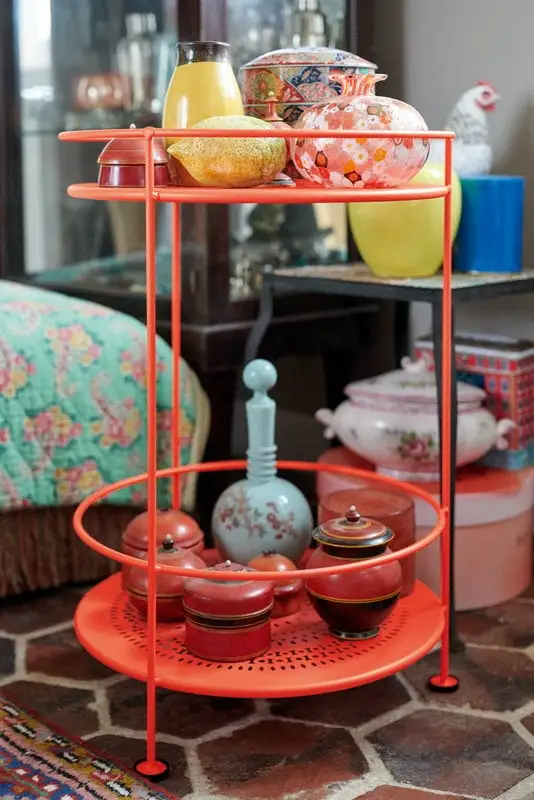 Fermob Guinguette Table, Liquorice 4 Fermob Guinguette Table, Liquorice - Image 2