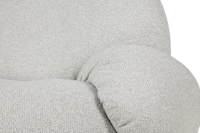 GUBI Pacha Outdoor Lounge Chair With Armrest, Swivel Base, Libera 003 - Image 3