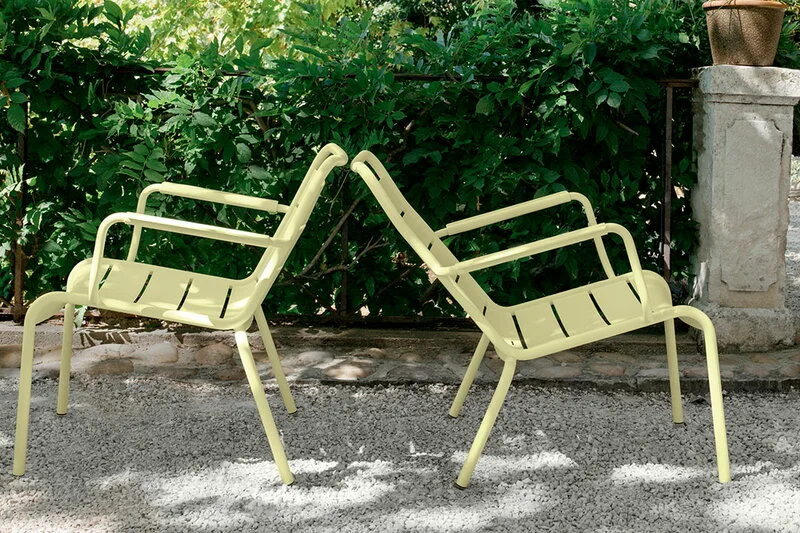 Fermob Luxembourg Low Armchair, Liquorice 5 Fermob Luxembourg Low Armchair, Liquorice - Image 3