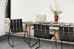 Mater Ocean Chair, Black -Fredericia Sales MaterCampaign19 Ocean 02