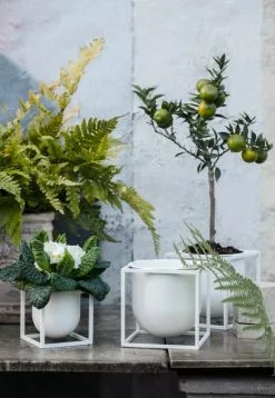 By Lassen Kubus Flowerpot 14, White -Fredericia Sales byLassen Kubus Flowerpot 10 14 300