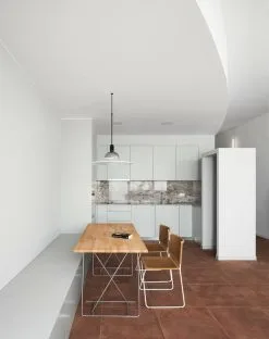 Santa & Cole Ramón Chair, Natural - White -Fredericia Sales vivienda montcada reixac 7 x2400